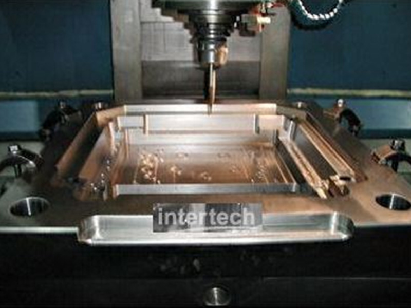 Molde plástico de TV