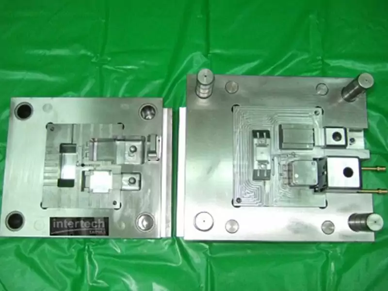 MOJADO DEL OEM Y DEL ODM