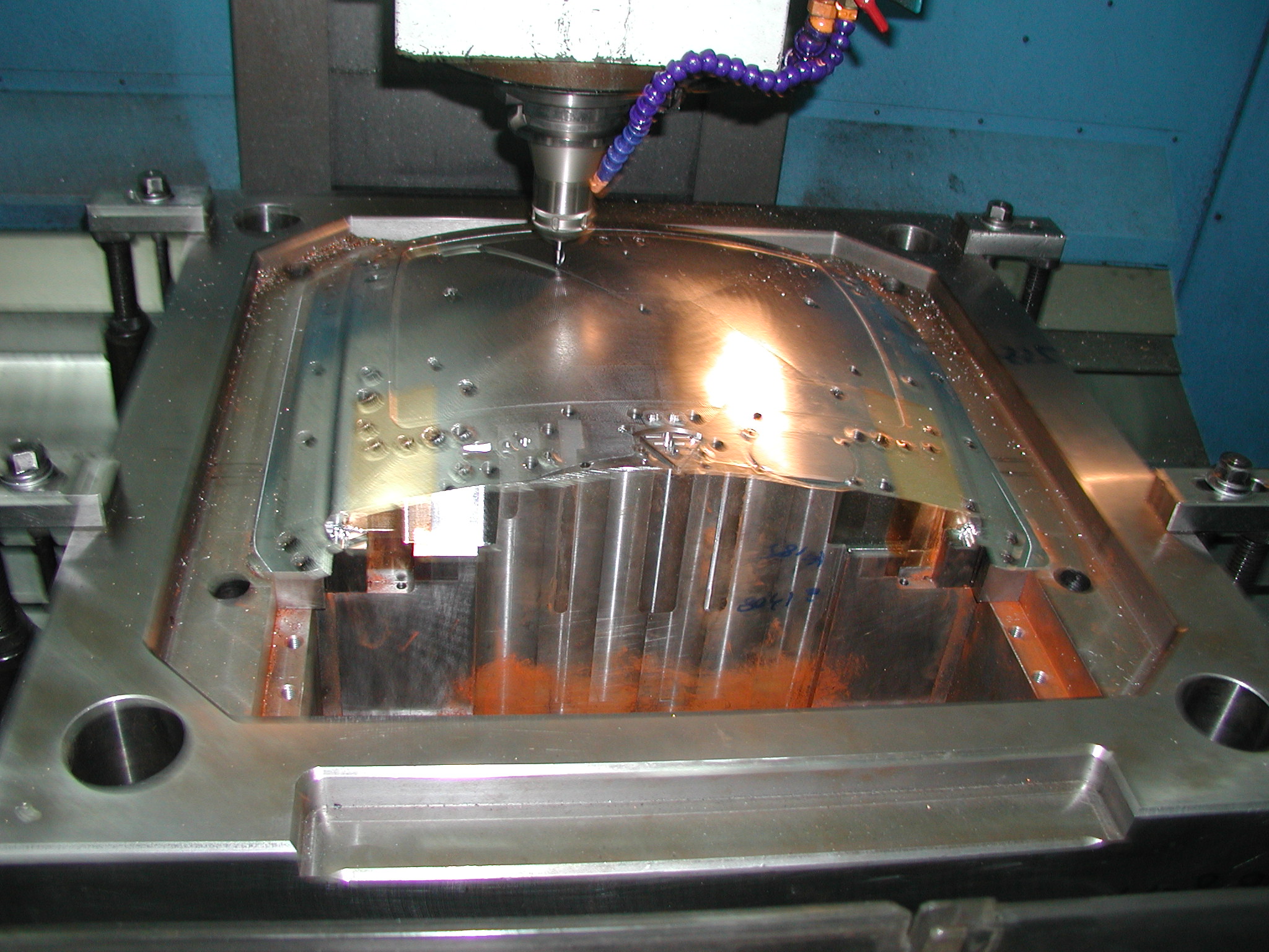 plastic mold manufacturing